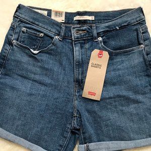 New Levis cuffed stretch shorts